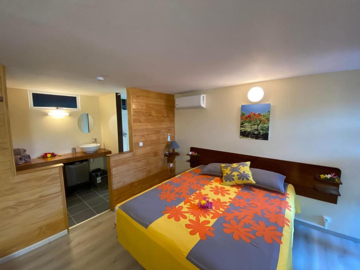 Bora Bora Holiday'S Lodge Exterior foto